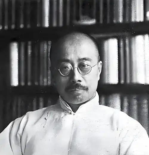 周作人当汉奸被抓，出狱写信给毛主席，主席一句话改变他的后半生。鲁迅这个文学家无人