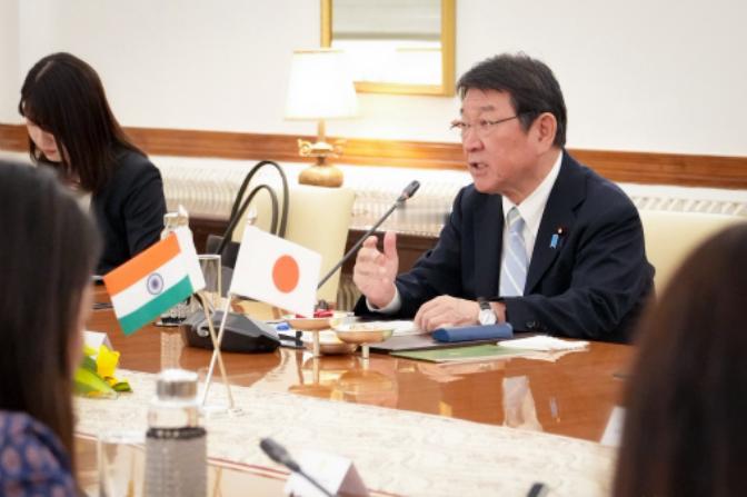 脸都丢尽了！日本兴冲冲跑去开四方会谈，结果被降级接待！当地时间5月27日，日本外