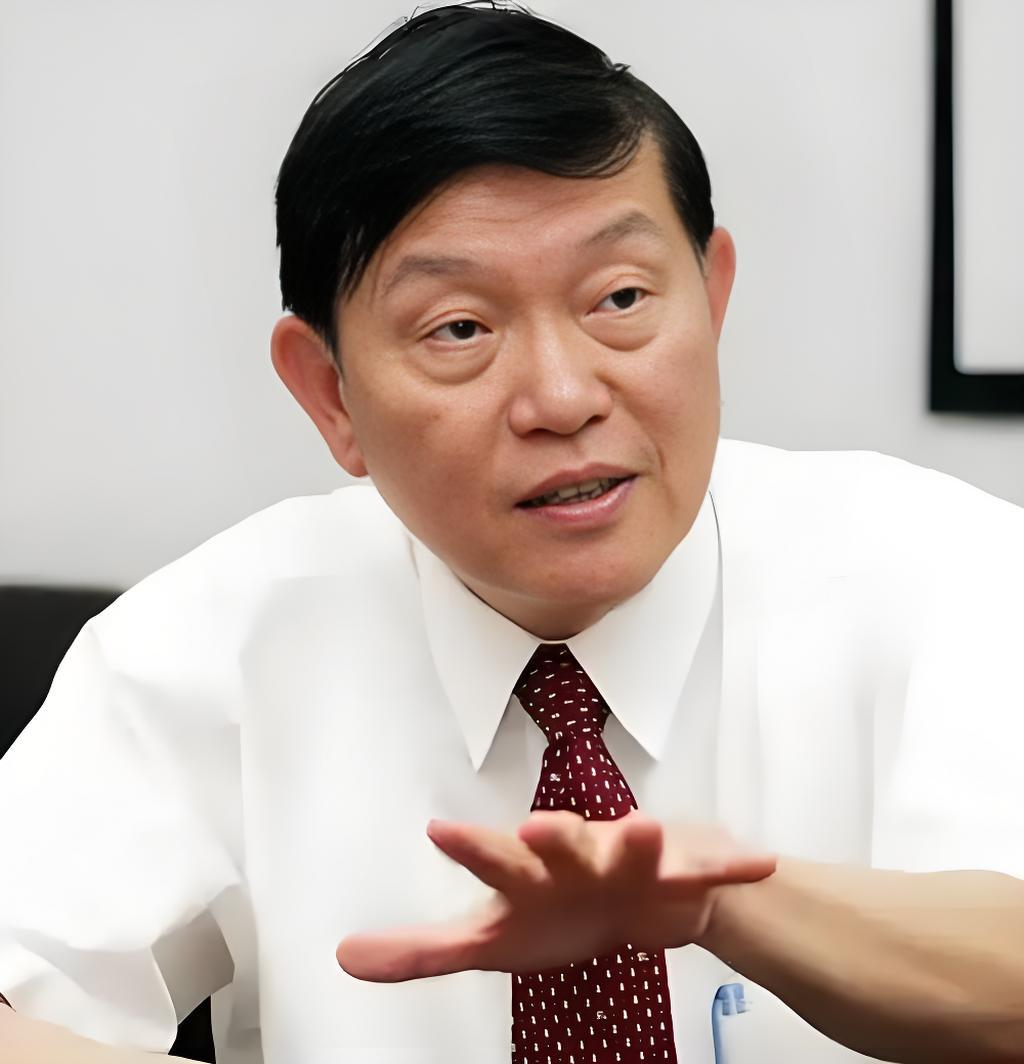 再立新功！4月21日，一则振奋业界的重磅消息传来：由中国半导体教父张汝京博士牵头