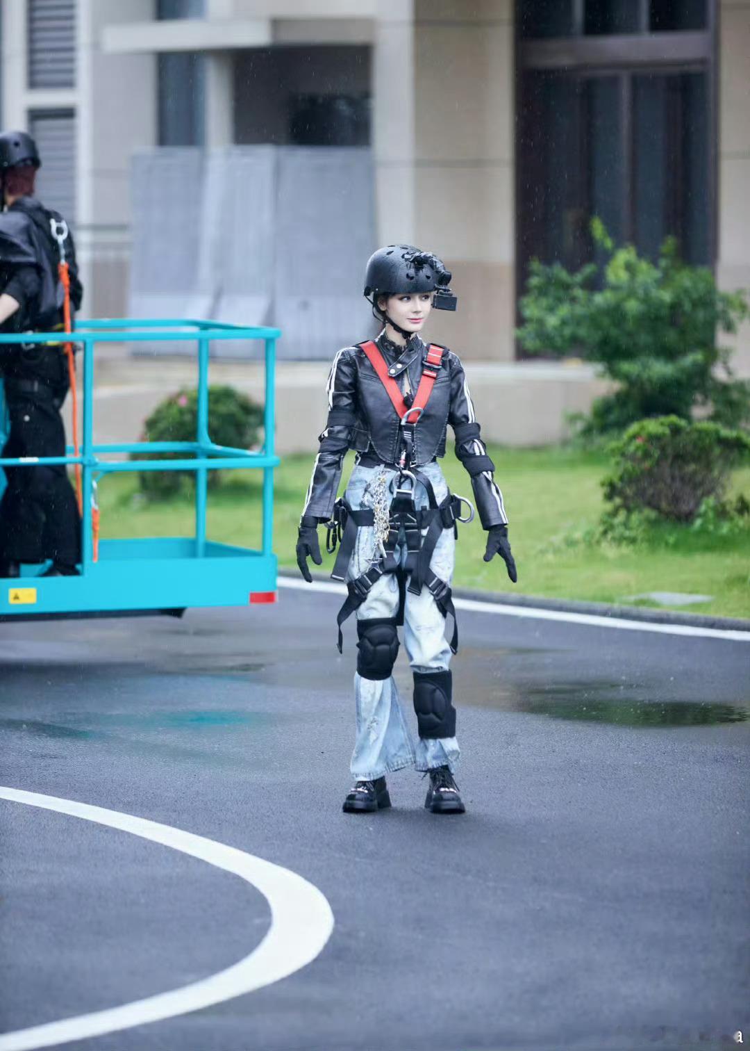 热巴就是一个限量版小手办