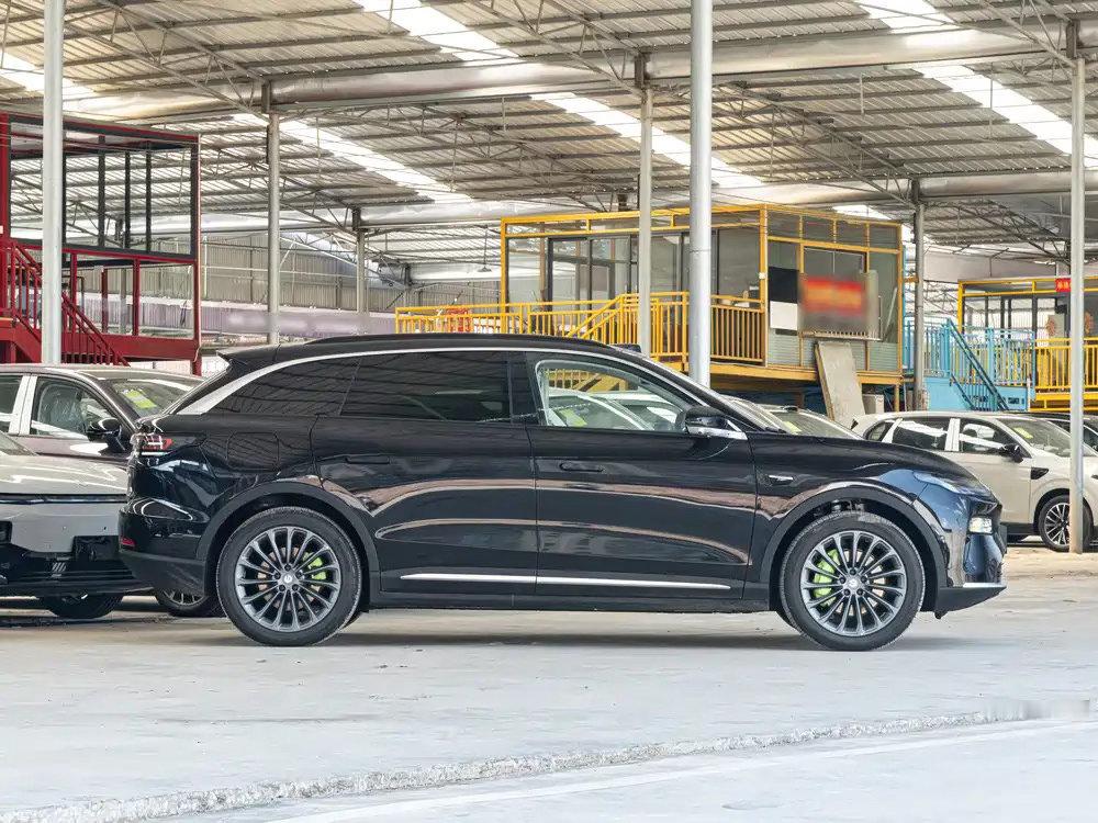 2026款零跑C11新款纯电中型SUV。车身4780mm×1905mm...