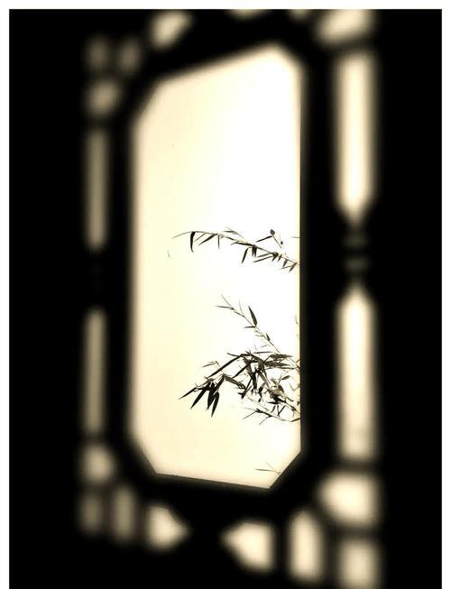 我的创意上联可以是：1、碧月映窗竹影摇🤛清霜空廊草木幽。2、红叶染阶枫