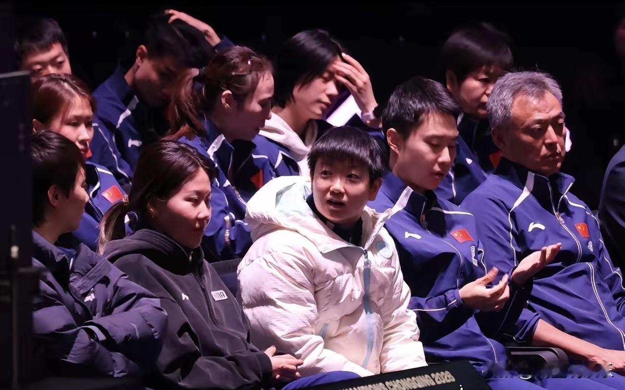 莎莎确定不是国家队的“可爱女王”？比起那些努力费心打扮得可爱，只是表面上看起来