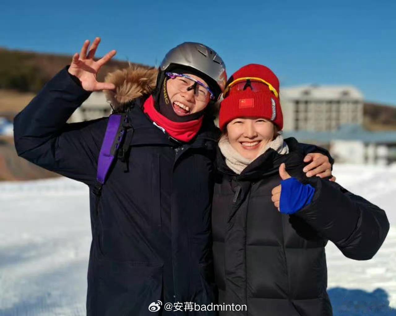 冠军夫妻👫顶峰相见！太棒了🍑💗桃心夫妇双双冬奥夺金，双向奔赴、双双登顶，这