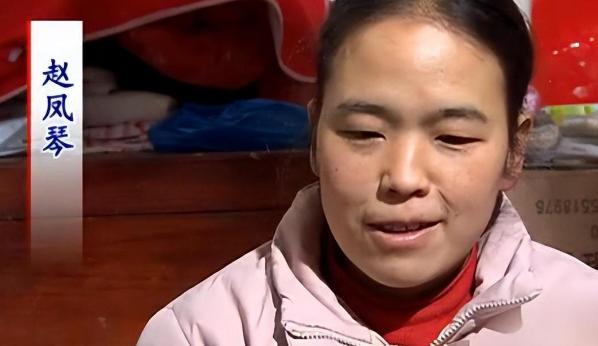 2009年，陕西孕妇赵凤琴怀孕8个月，剖宫产时，主刀医生划开了孕妇的肚子后震惊了