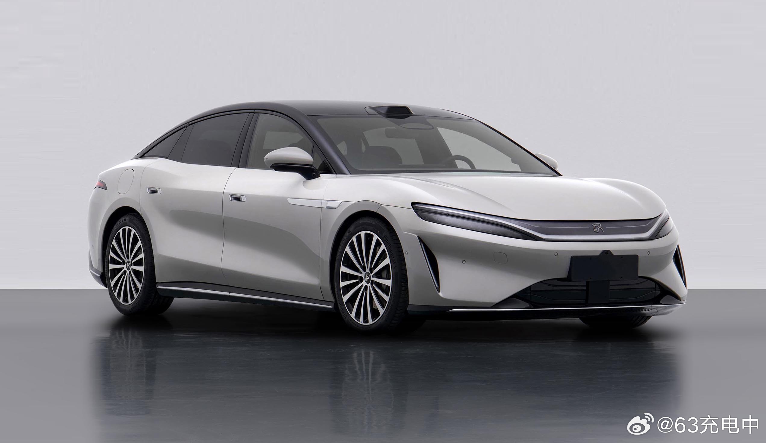 比亚迪大汉102.326kWh电池，单电机车型CLTC1,008km