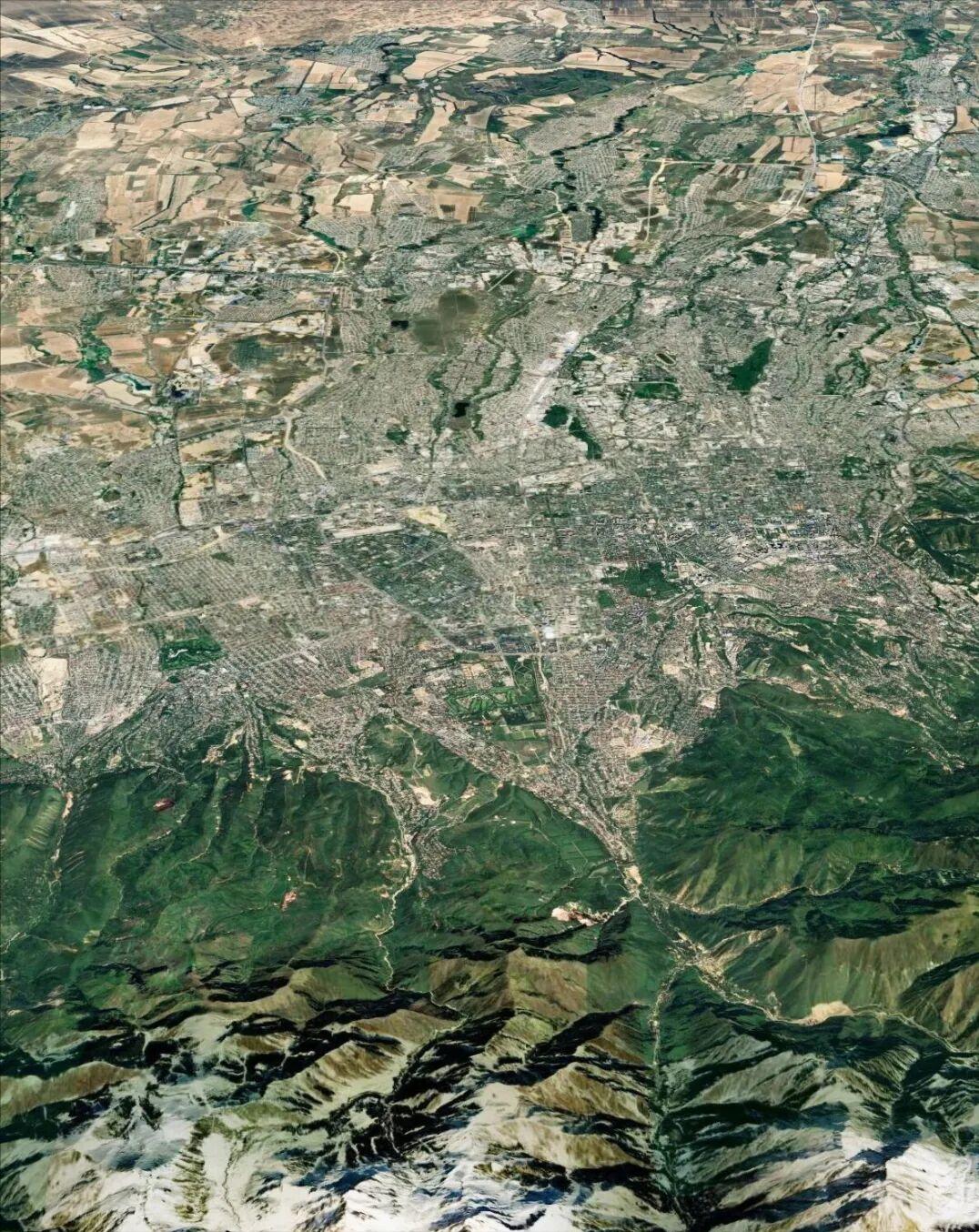 沙俄割走中国的51万平方公里，现在咋样了？历史上有些伤疤，看得见，也摸得着；