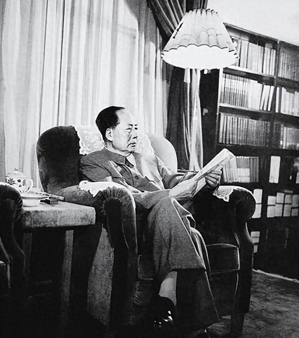 贺子珍离开后，毛主席曾坦言自己没有对不起她，还专门将心里话告诉了周恩来一九五九