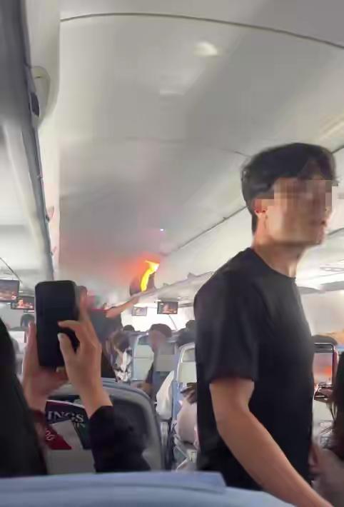 10月18日，由杭州飞往仁川的CA139航班，一名旅客存放在行李架上手提行李内锂