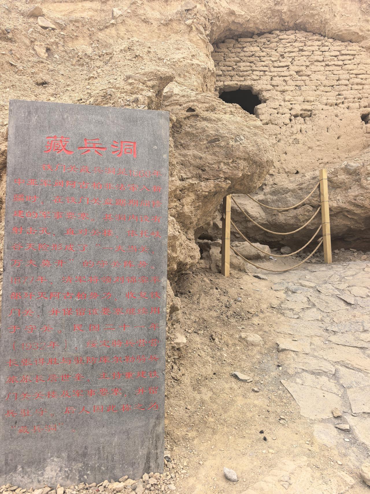 明明手机能看时间，为啥越来越多人偏爱戴手表真相太扎心手机早已不离手，解