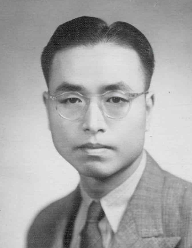 1919年，23岁的郁达夫踏入青楼，欲求解闷一晚。他向老鸨提出一个奇怪的要求：“