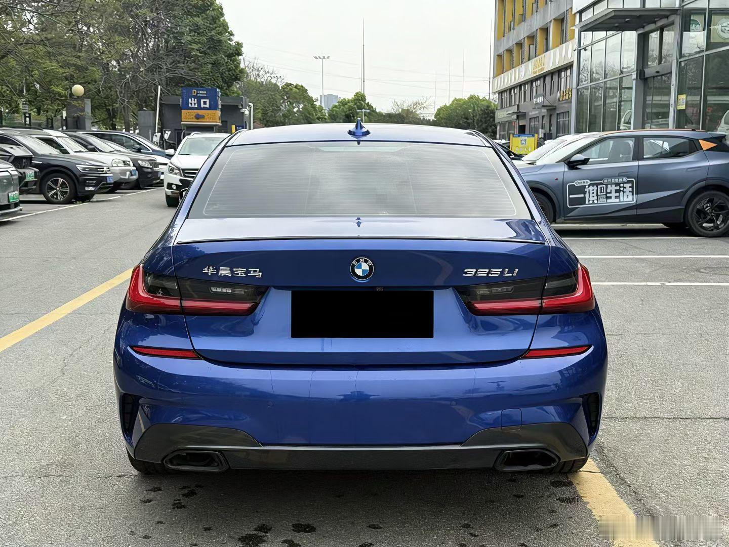 太难了不光雷克萨斯滞销了就连3系都能滞销这个月的二手车市场行情太惨淡了我