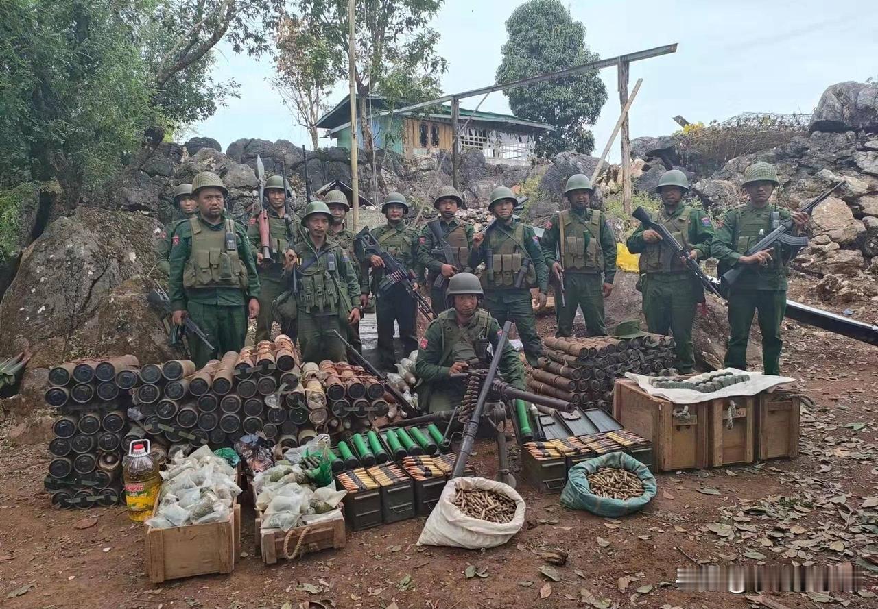 缅北德昂族痛斥缅甸政府军针对自己！德昂族人控诉，皎梅镇的缅甸政府军，对德昂族