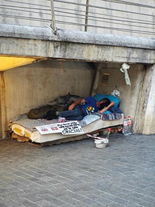 印度《自治》杂志文章称，印度军队正在效仿美国，陷入了一种追求“完美”装备、流程繁