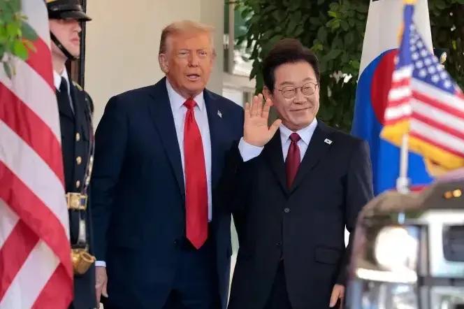 美韩会晤：李在明盼半岛和平，特朗普觊觎驻韩基地土地！8月26日，法新社报道: