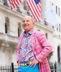 好消息！！！韦德布什证券分析师丹·艾夫斯表示，特斯拉可能会投资SpaceX。