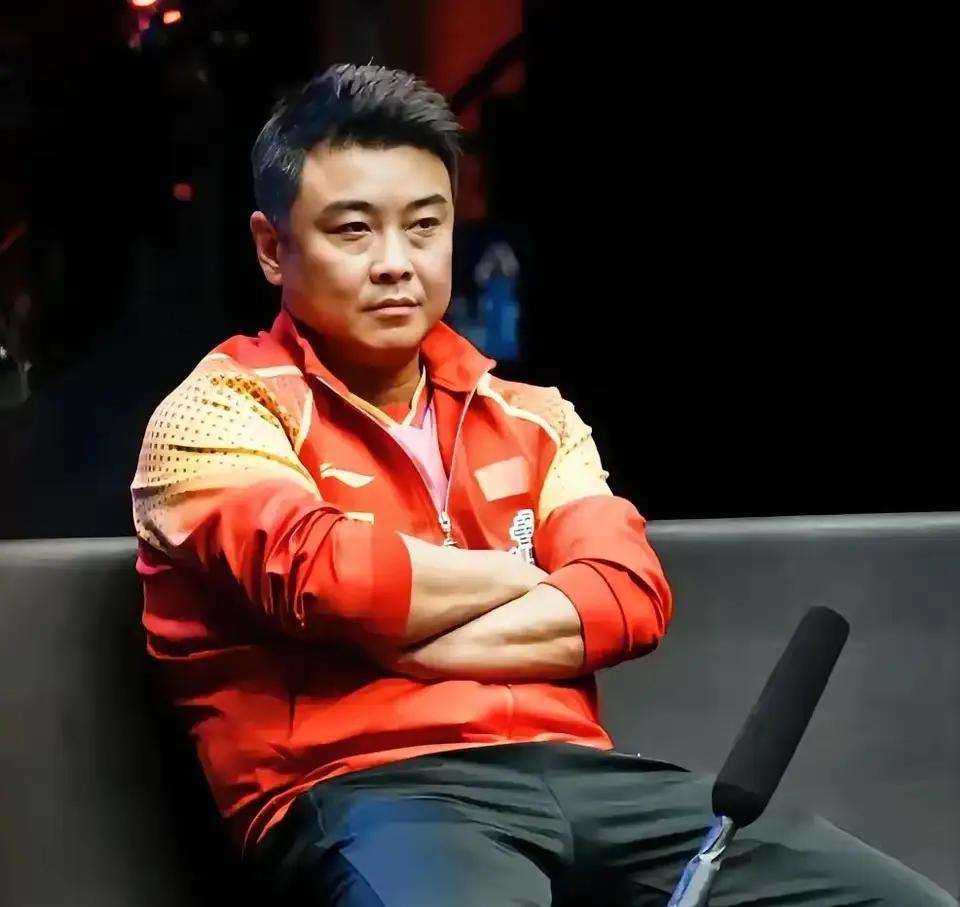 【成都混团世界杯，竞争不够激烈，很担心难以为继】到了这个赛场，黑着脸的王皓指导，