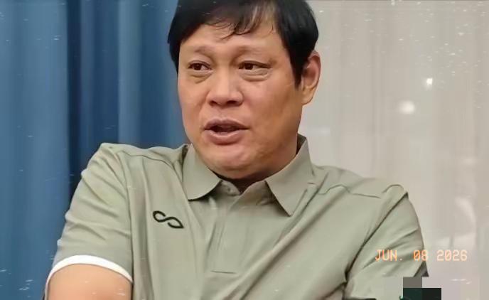 “你们懂个屁！”范大将军这一嗓子，真把国内青训圈的遮羞布扯下来了。董路带中国足球