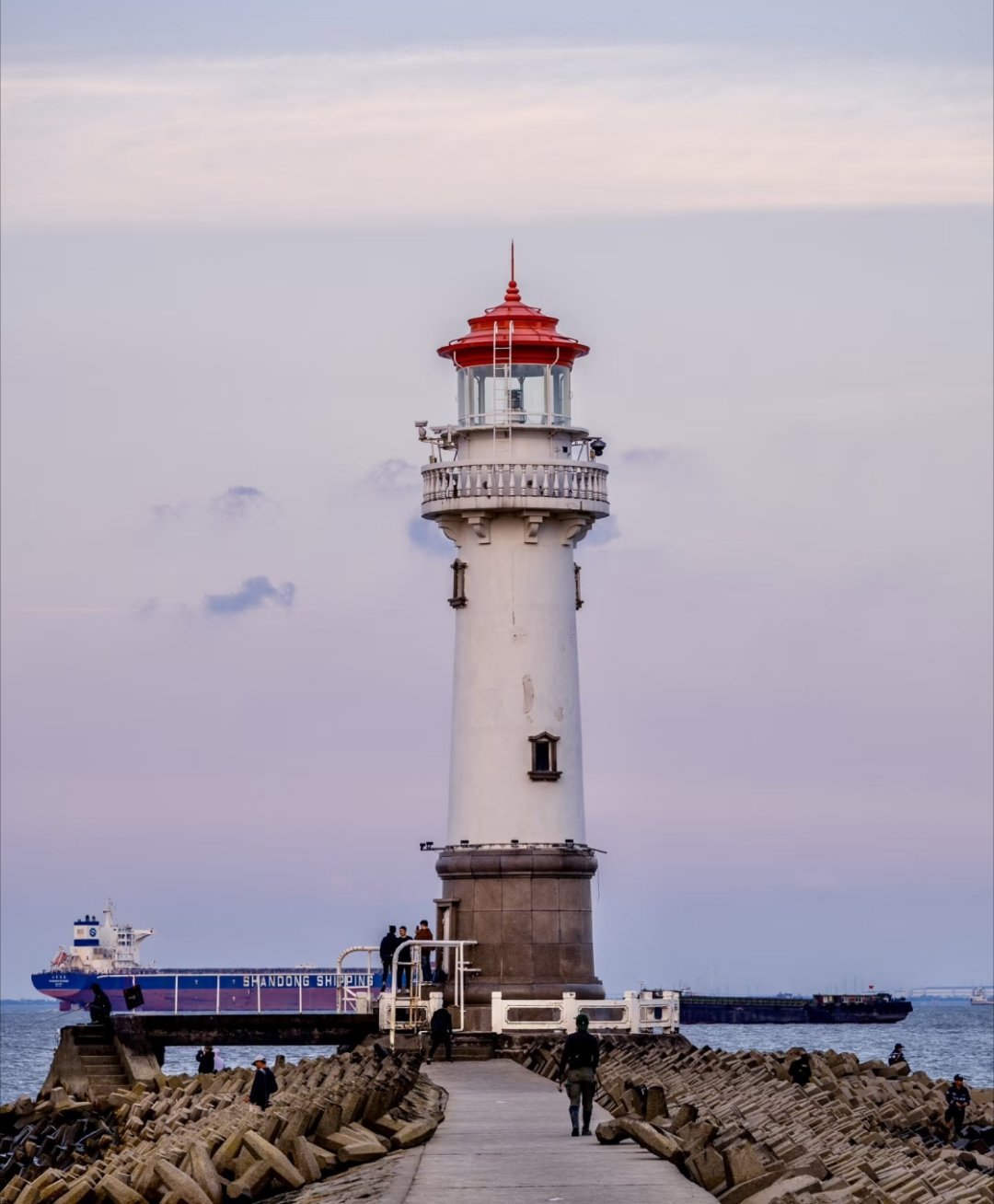 上海赶海的七个好去处。其实，上海真是个海滨城市人在上海心还在海上
