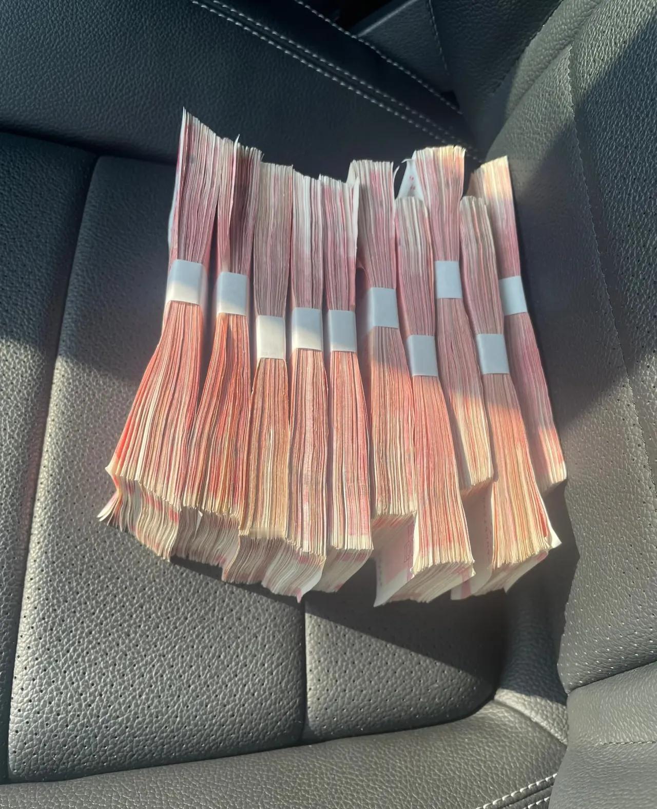 永远不要低估人性的恶！去年夏天，发小急着找我，说家里父亲生病急需手术，还差5