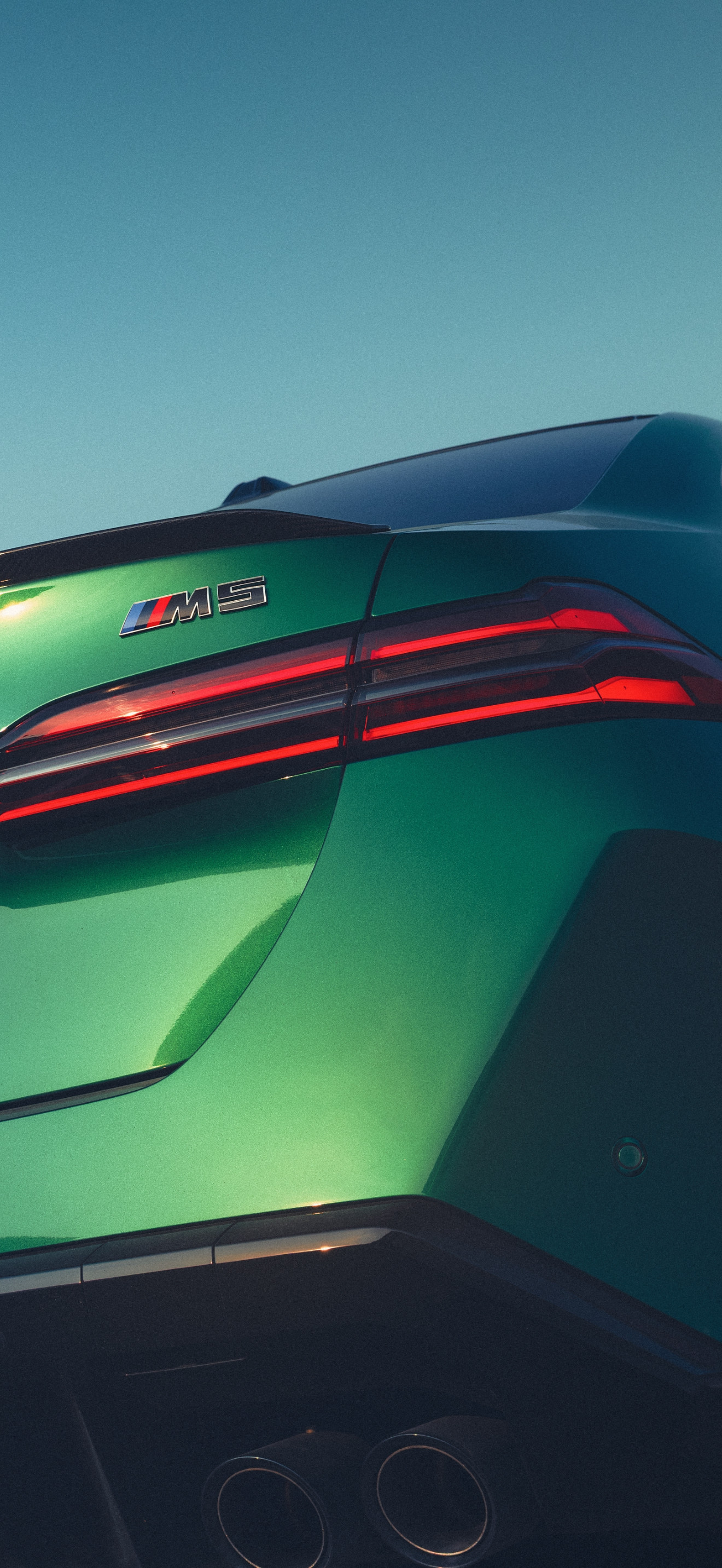 壁纸时间🟢BMWM5🔴孤傲的臀杀你的下一台车​​​