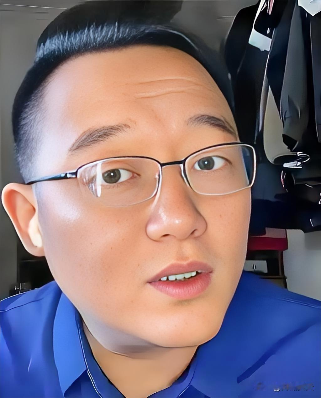 德云社郑好刚刚开播37分钟，掉线了。这就是人们常说的被抬吧。我以前很少看直播，没