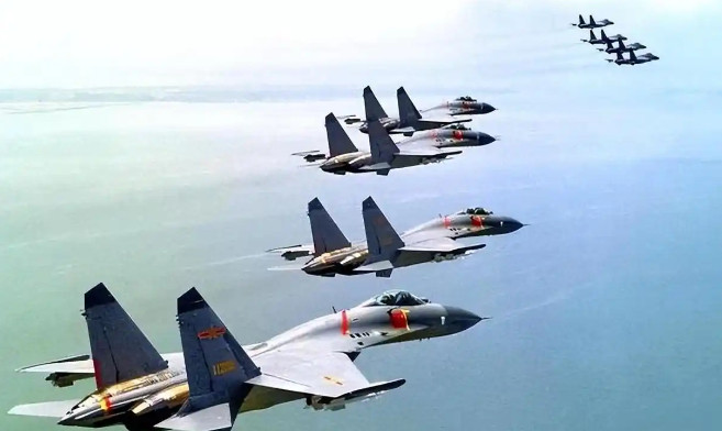 26万桶柴油换不来菲律宾让步，中方果断出动大批战机，这是被逼无奈了！据彭博社3月