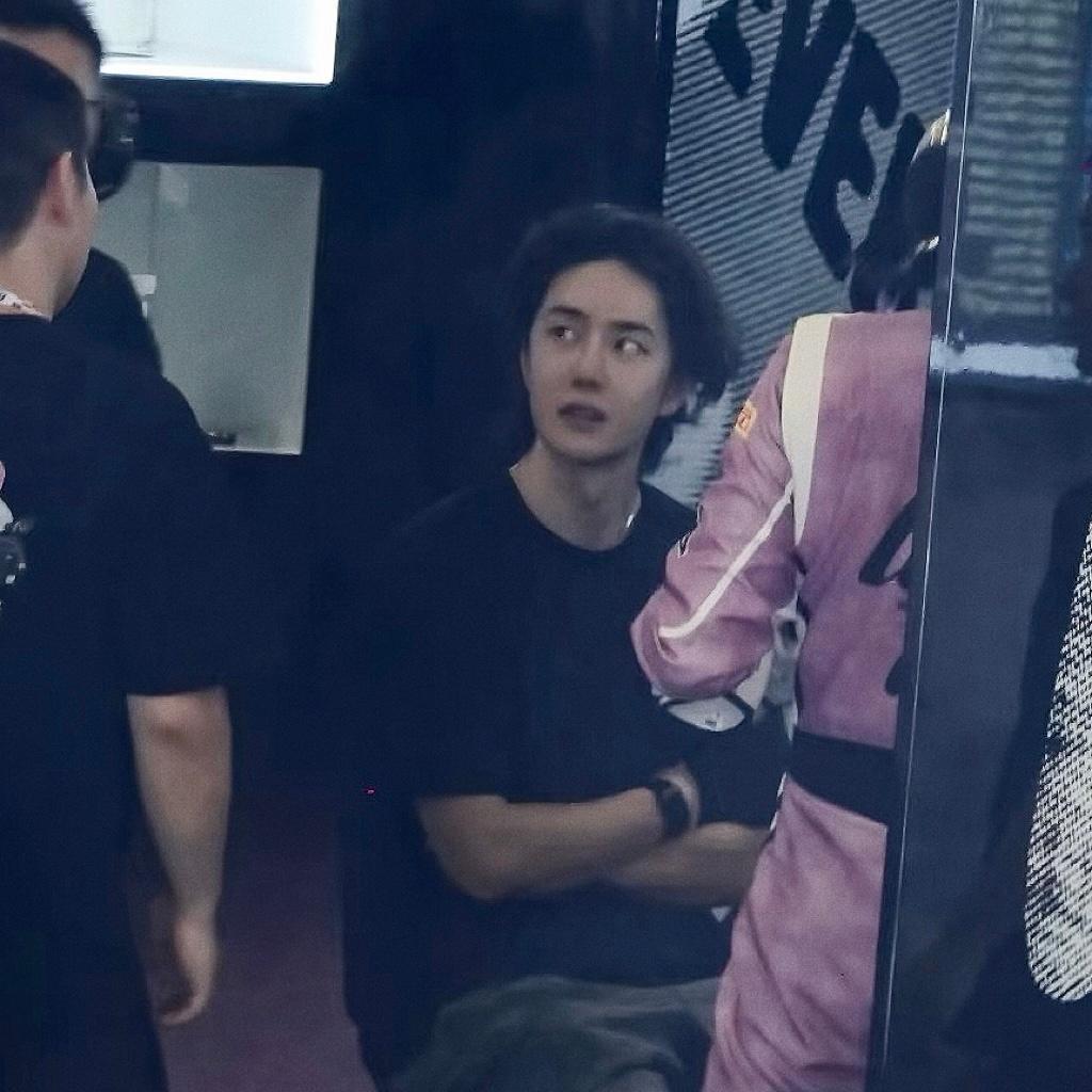 一位幸运方姓男子路过​​​