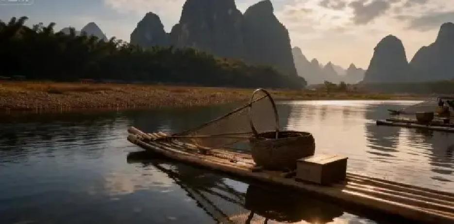 2026年2月，一幅山水画在网上火了，轻舟划过碧水，远山拥抱白云，瞬间戳中无数人