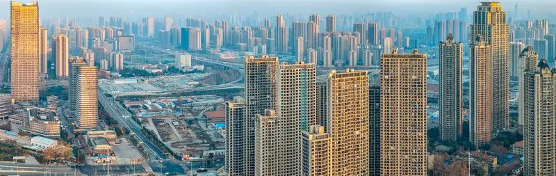 未来二手房市场的走向挺难一概而论。就拿武汉来说，2025年二手房市场成绩亮眼，成
