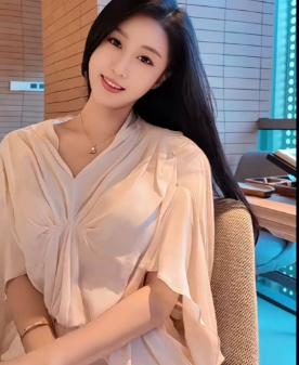 其实女人都一个样嘴上再硬再犟，真被自己喜欢的人亲起来瞬间就软了。气可以