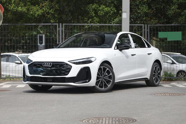 奥迪A5l这玩意什么时候才可以入手？现在首先A5l低配价格比宝马330还贵，你