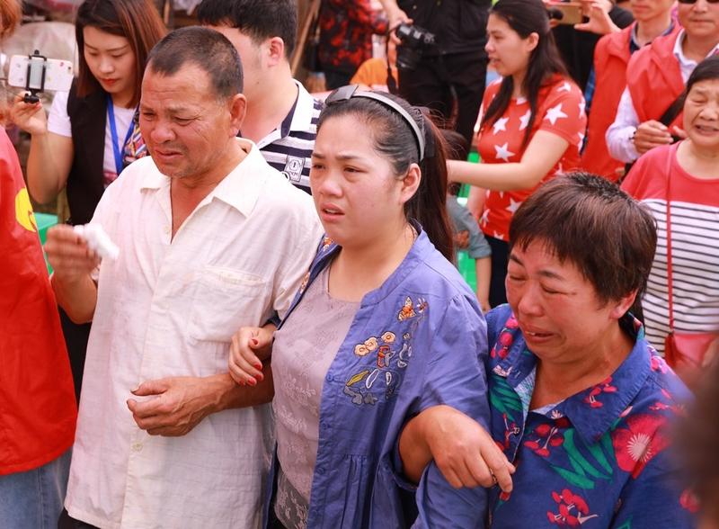 重庆黔江区石家镇清塘村的一则消息让人悬着的心落了地。11月19日中午，2岁女童瑶