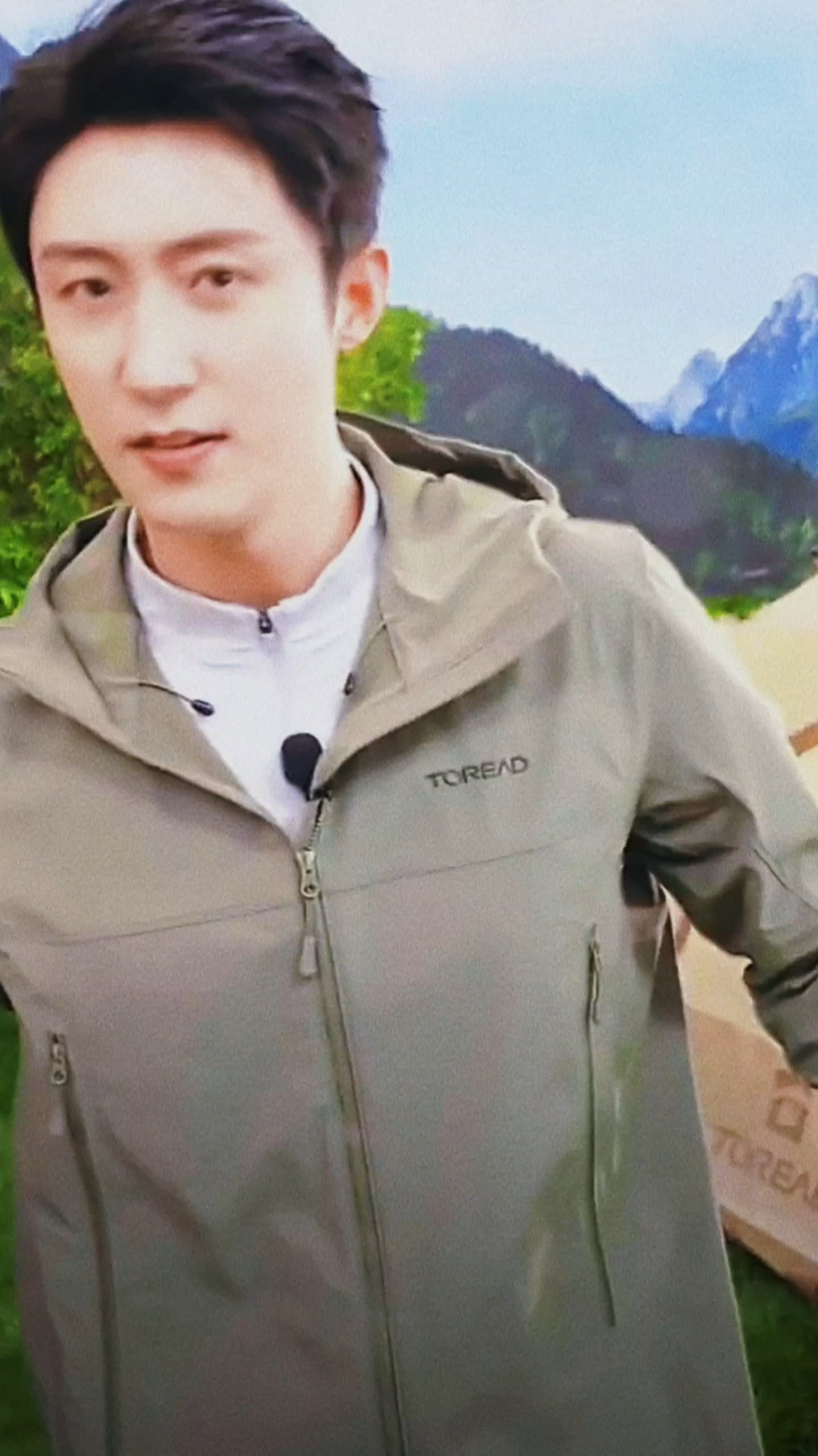 镜头签终于有了但是没签我相机上所以不算