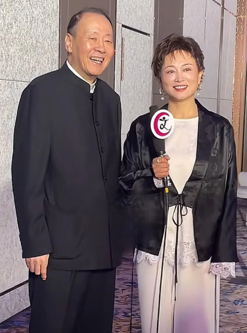 侯天来和娟子二十年后再相聚，变化真的是大呀，尤其是娟子，直接就变成了中年女人的样