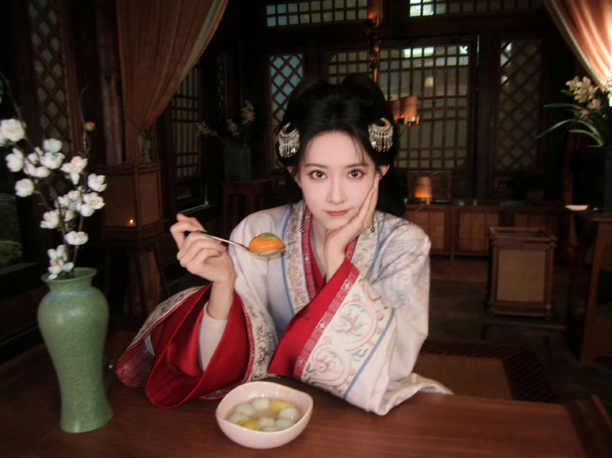 孟子义沈妙贺图孟子义沈妙元宵九宫格孟子义沈妙贺图，好美好美，期待将门独后