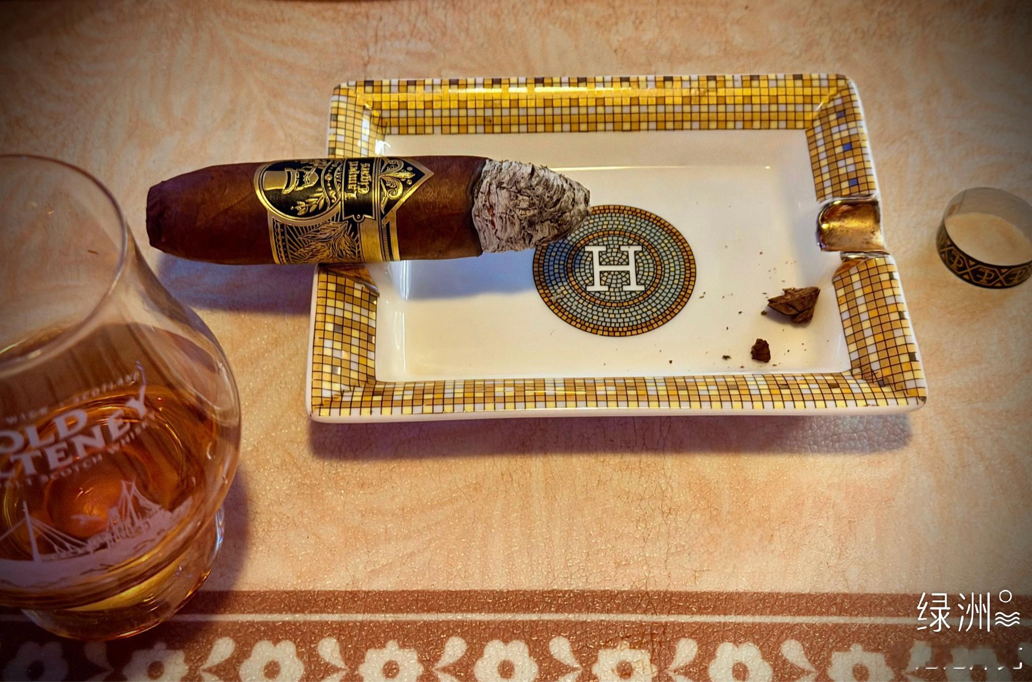 日落是一整天的布洛芬绿洲北京