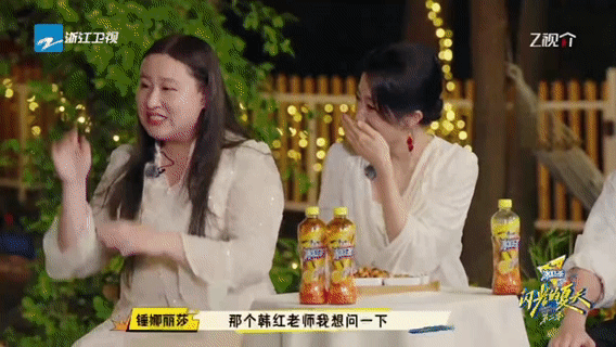 锤娜丽莎又杀回浙江卫视了《王牌对王牌》的舞台上，锤娜丽莎凭借看嘴型猜词游戏实力圈