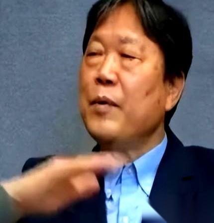 一个韩国专家,当着全世界的面,把美军最后一块遮羞布给扯了。他说,就算美国把11