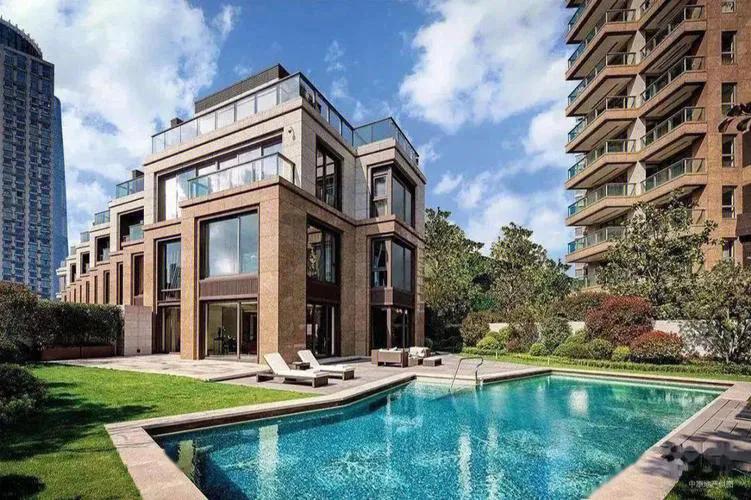 112.5万就能买上海豪宅？😯近日，记者曝光了一件非常让人不可思议的事。