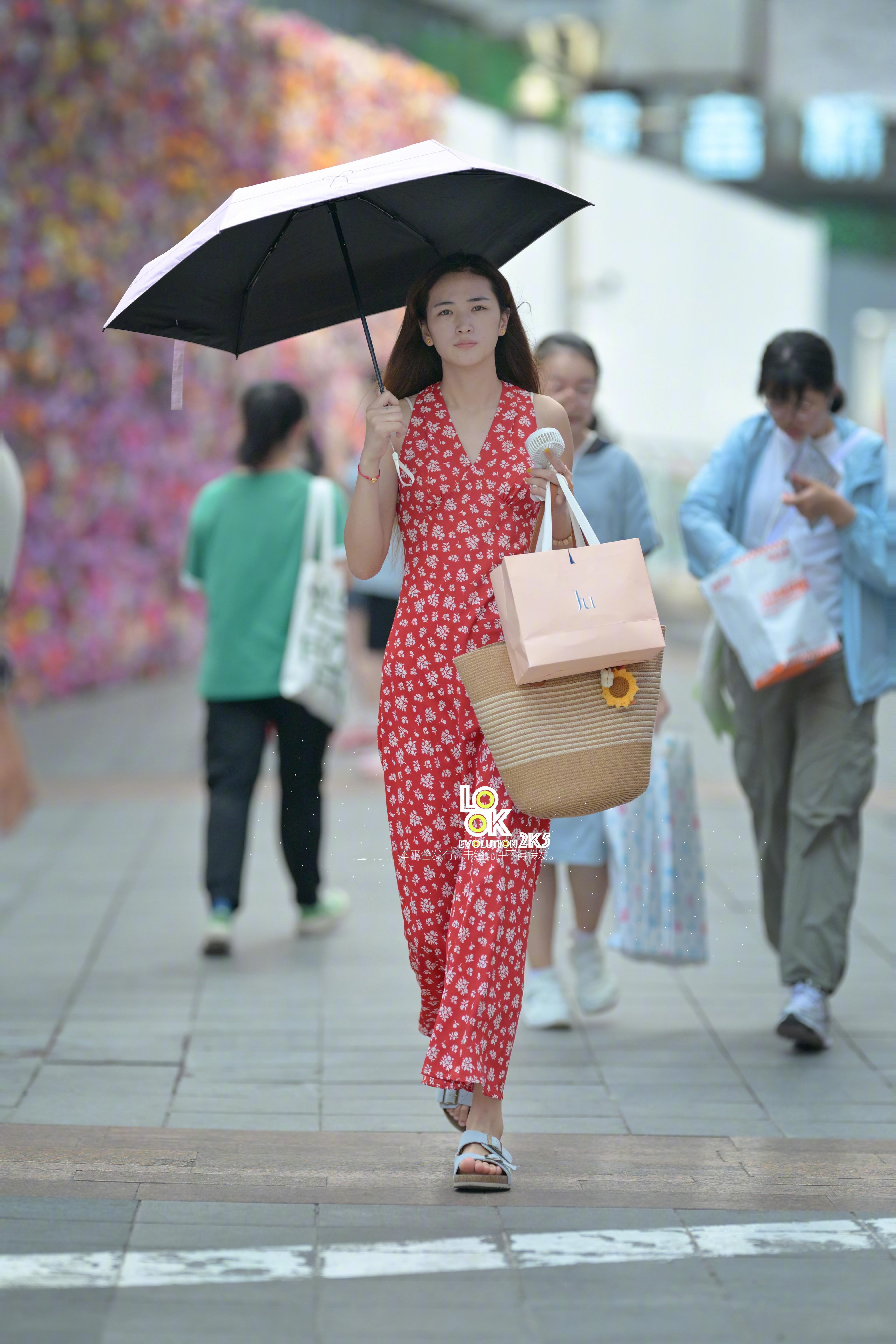 早餐吃了再开始工作哈​​​