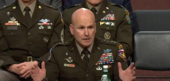 很多人以为美国疯狂围堵中国，是因为害怕解放军的导弹打到夏威夷。大错特错！真相是，