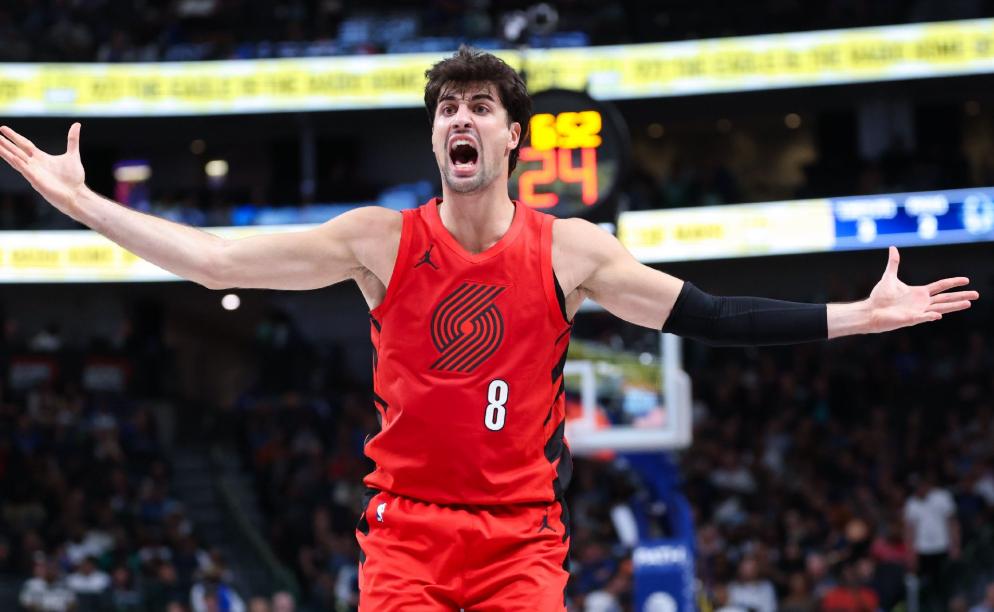 阿夫迪亚一战封神了！附加赛开拓者客场打太阳，阿夫迪亚几乎一人打太阳全队！最后