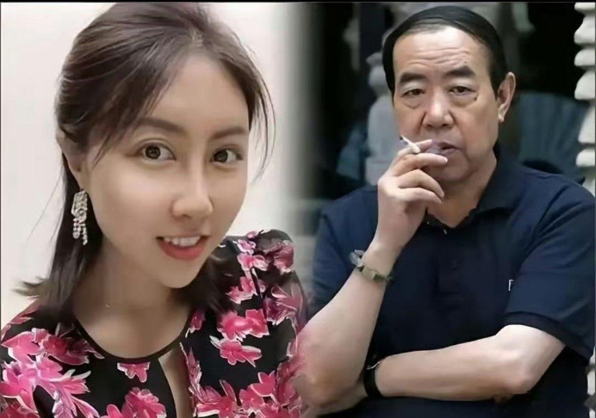 贾浅浅抄袭案以及刻在互联网脑门子上的“屎尿屁”恶俗文字那么明晃晃张牙舞爪的存在着