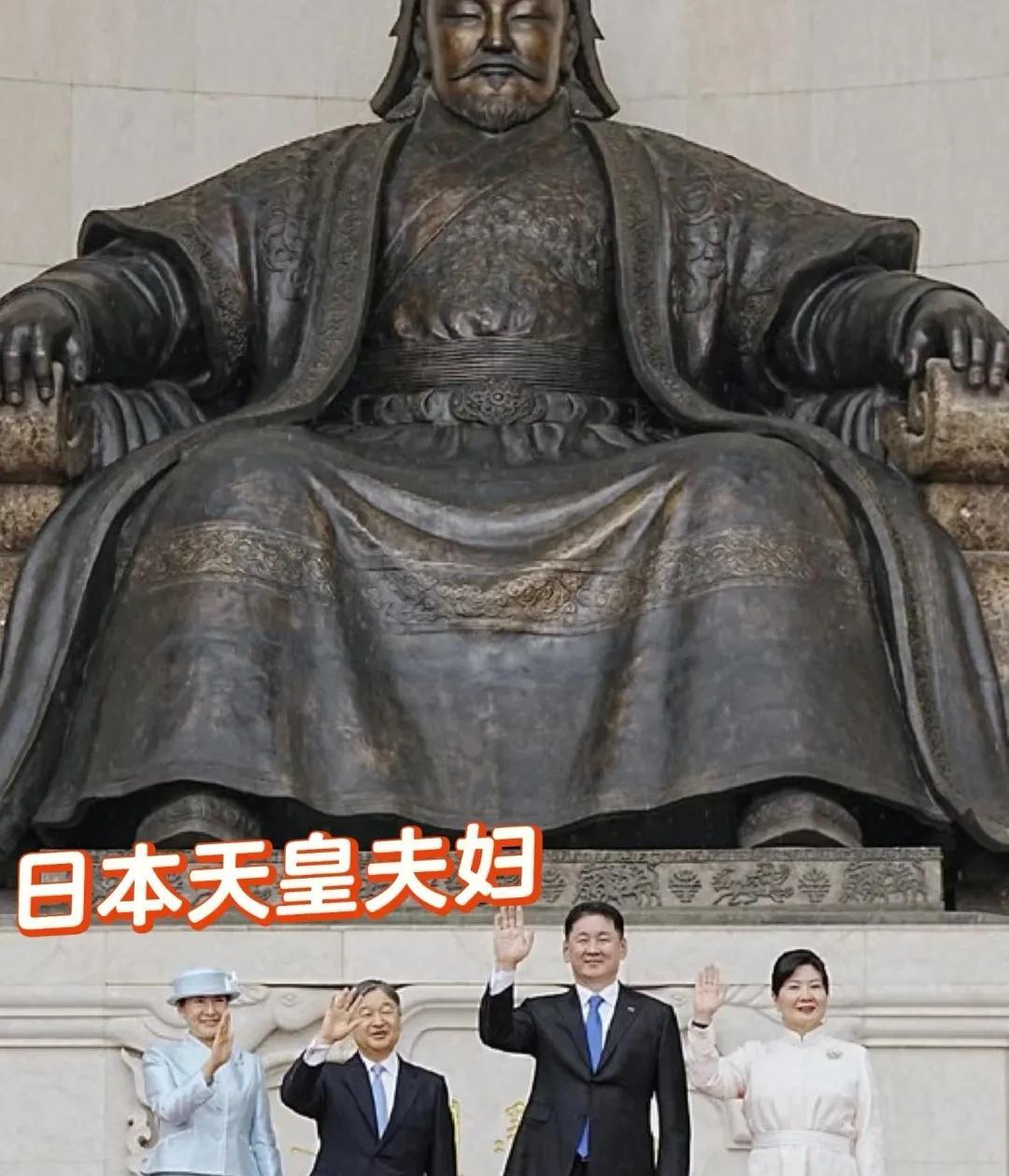 日本天皇参观成吉思汗像，亲自表演才艺这两天日本天皇两口子还在外蒙啊，这套图是他