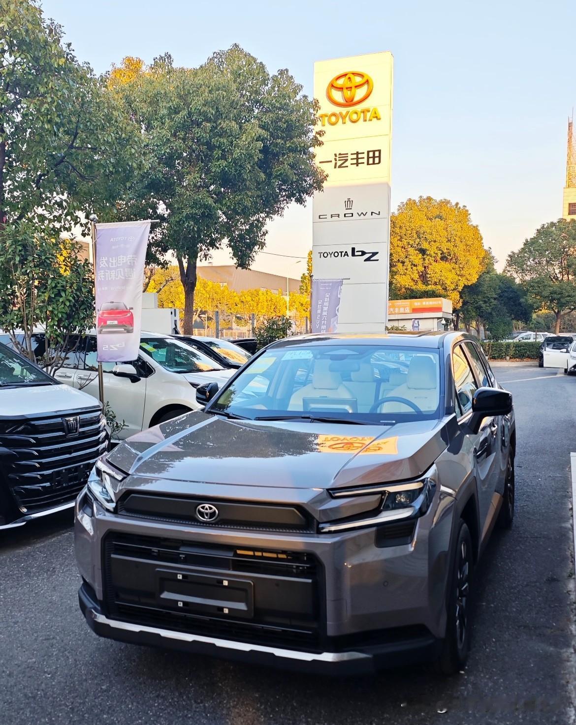 ‼️‼️提到丰田，大家第一印象想到的肯定就是小日子的车省油，耐操。说到丰田的车型