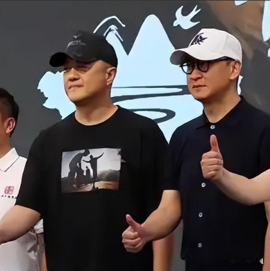 有一种明星，是被全网劝退做生意的。以前大家都劝李亚鹏：“收手吧，你不是这块料