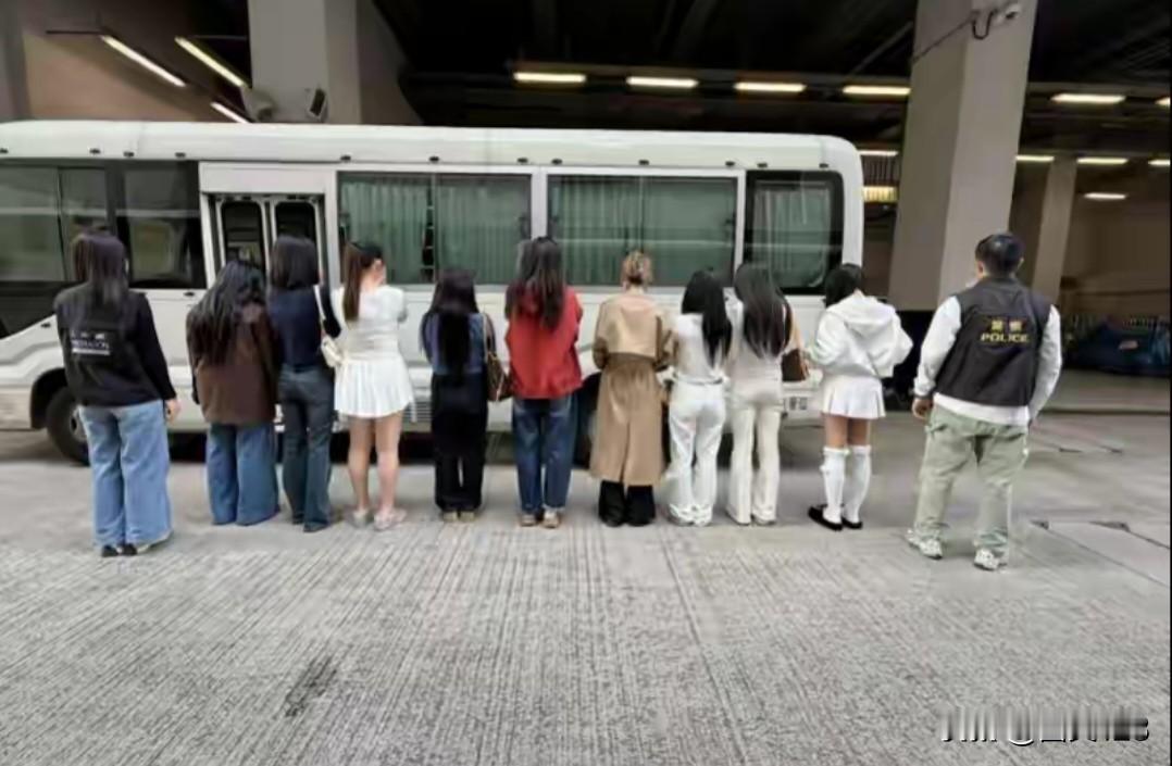 香港扫黄，多名内地女子被拘捕！12月22日，香港油尖警区特别职务队在油麻地扫黄