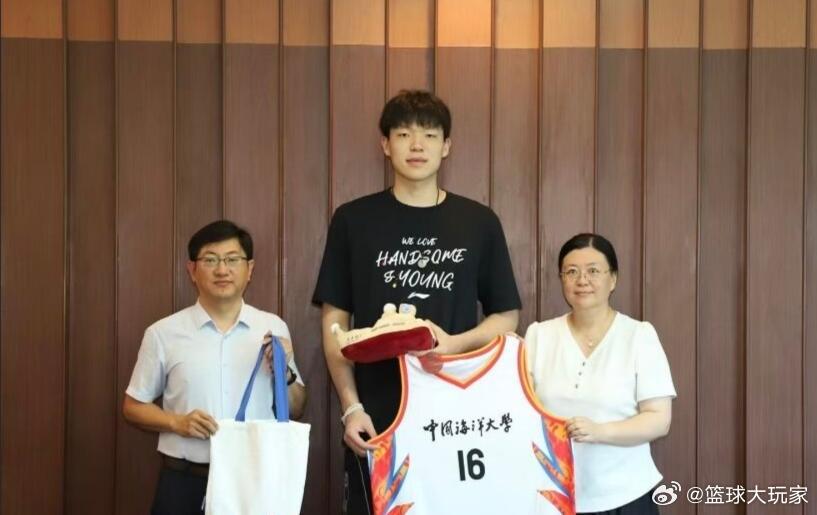 一整个儿羡慕杨瀚森了！录取通知书南极海水​​​