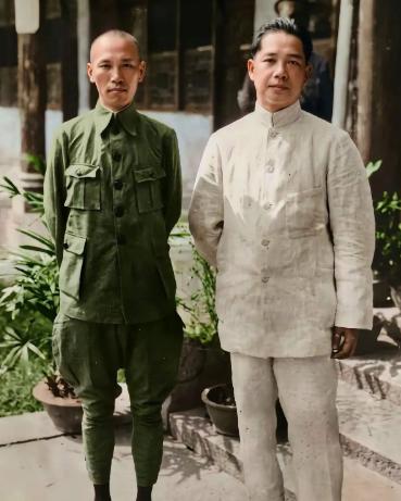 汪精卫输给蒋介石，手里没兵是表面原因，真正要命的是钱差得太远。 1927年，